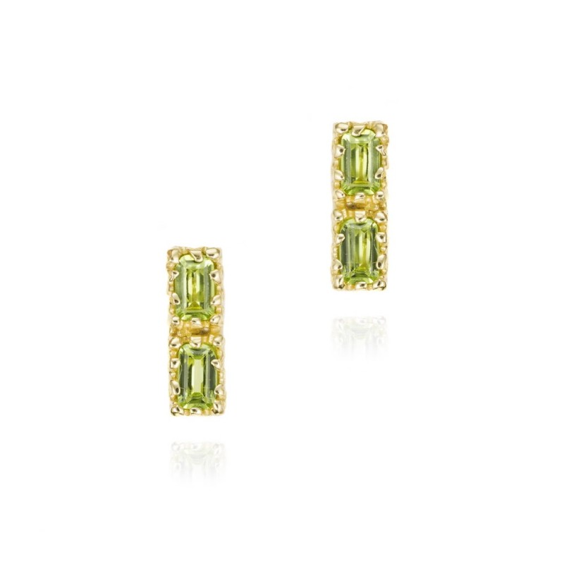 Midi rectangular peridot earrings in 18k gold vermeil