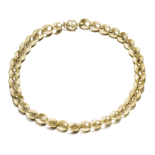 Collar con eslabones pequeños de plata con baño de oro 18k