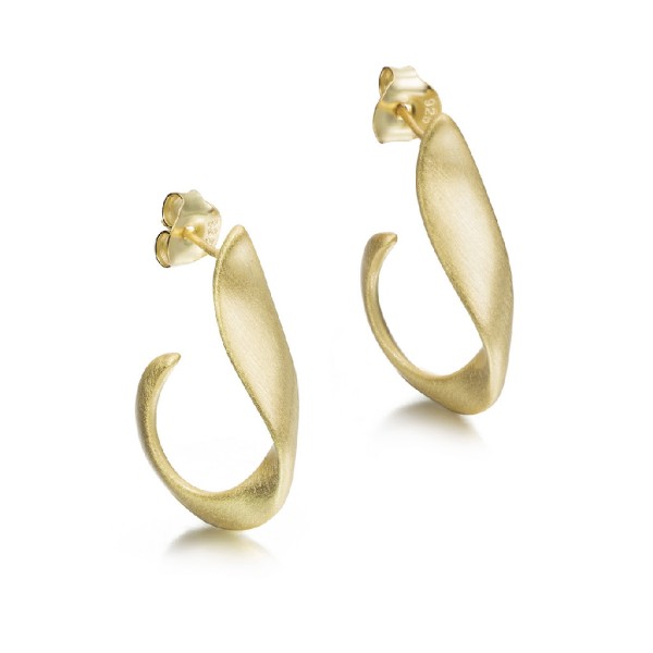 Pendientes entrelazados de plata con baño de oro 18k