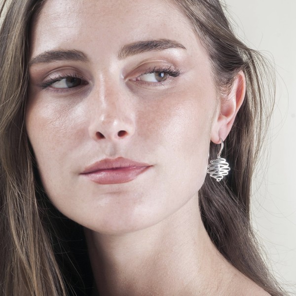 Hook earrings with organic lines in 925 sterling silver